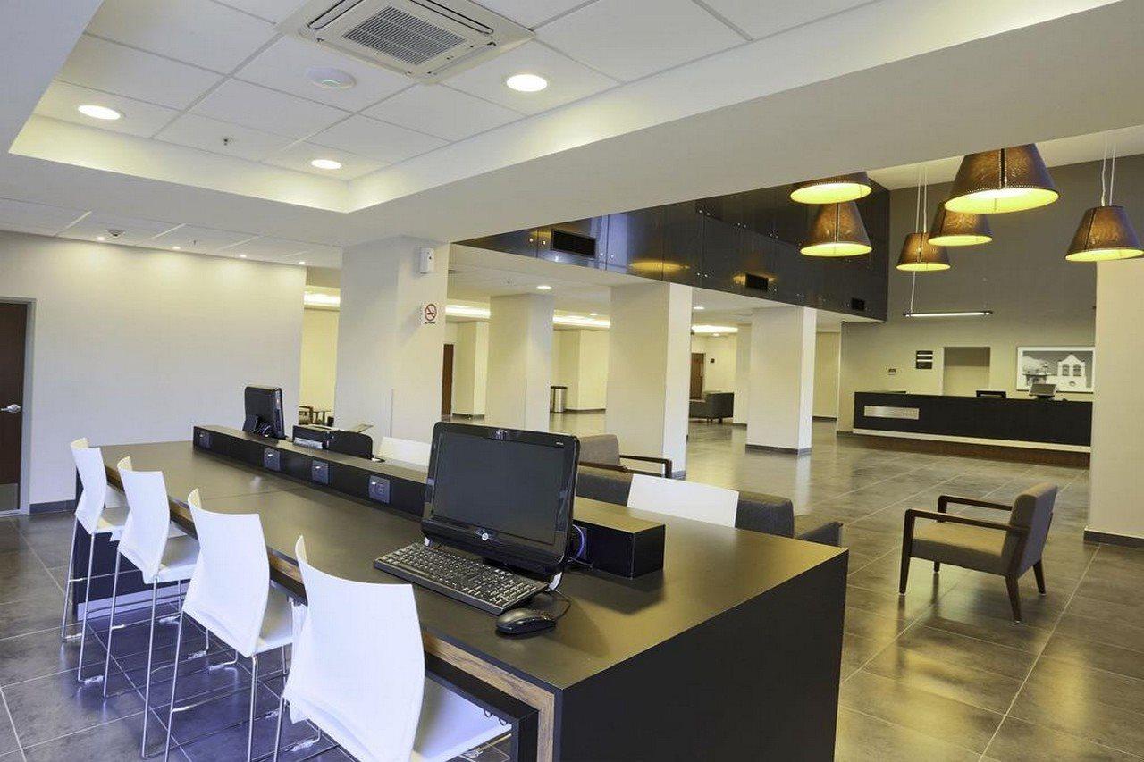 City Express By Marriott Irapuato Norte Exterior photo