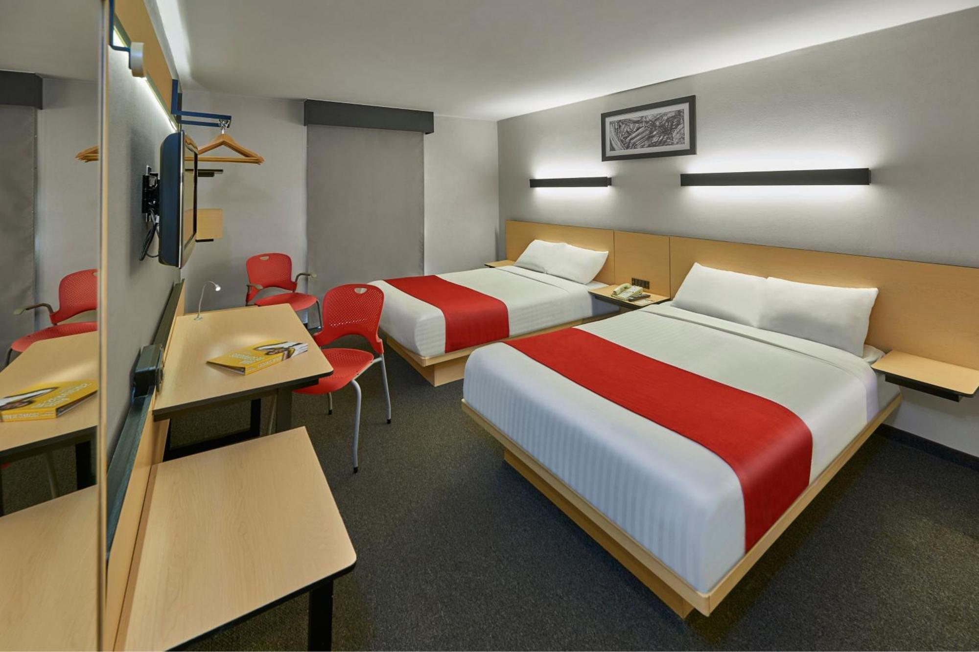 City Express By Marriott Irapuato Norte Exterior photo